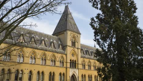 Wide-Shot-of-Oxford-University-Museum-of-Natural-History-