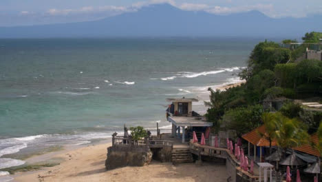 Wide-Shot-of-Waves-On-Shores-of-Uluwatu-Coast