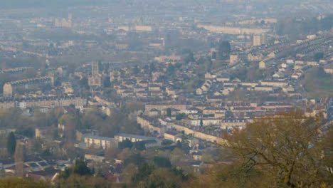 Panoramaaufnahme-über-Die-Stadt-Bath