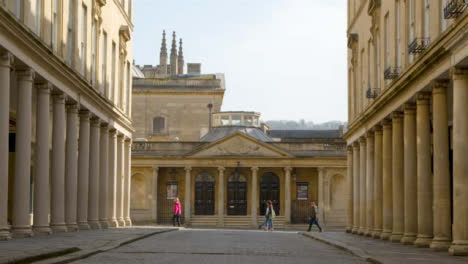 Seguimiento-Derribado-Por-La-Calle-Bath