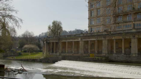 Panning-Shot-of-River-Avon-Water-Feature-