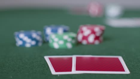 Pull-Focus-Shot-from-Cards-to-Poker-Chips
