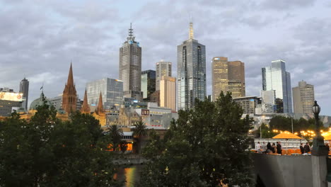 Melbourne-Australia-evening-skyline