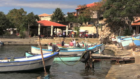 Nessebar-Bulgaria-Waterfront-Barcos-Y-Aves