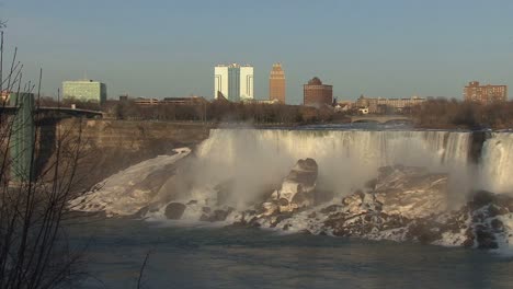 Kanada-Niagara-Falls-Blick-Auf-Die-Amerikanischen-Wasserfälle-Aus-Kanada