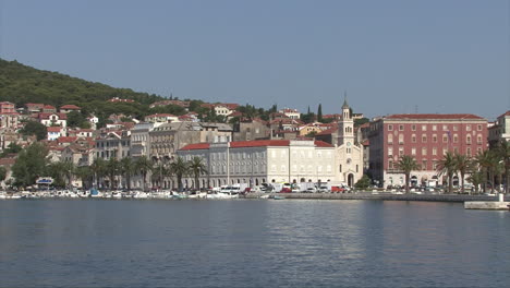 Kroatien-Kirche-Auf-Split-Waterfront