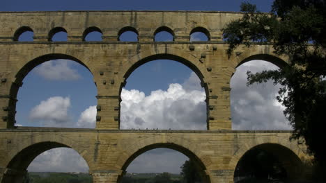 Francia-Pont-Du-Gard-Arcos-En-La-Luz-Del-Sol