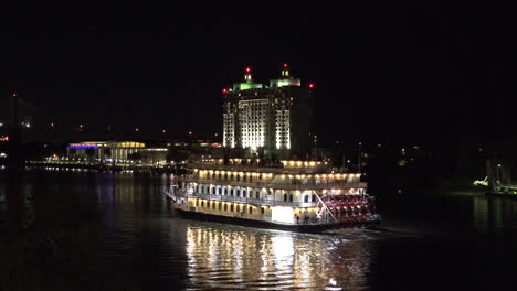 Georgia-bright-lights-on-cruise-boat-on-Savannah-River