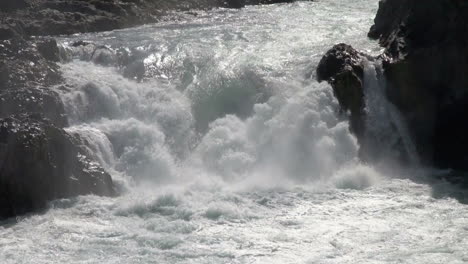 Island-Godafoss-Detailansicht-Des-Unteren-Wasserfalls