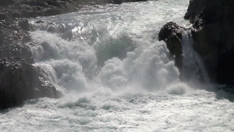 Iceland-Godafoss-lower-waterfall-detail-view