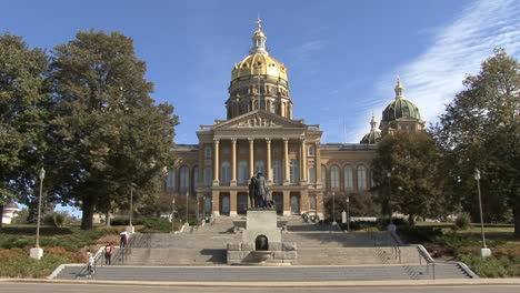 Des-Moines-Iowa-Capitol-Gebäudefassade