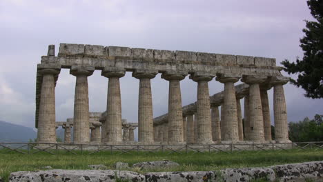 Italia-Paestum-Templo-De-Hera-Vista-Frontal.mov