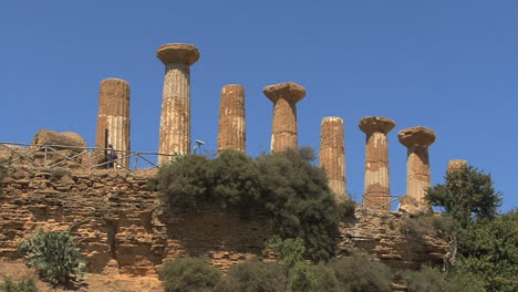 Italy-Sicily-Agrigento-columns-on-hill-with-blue-sky