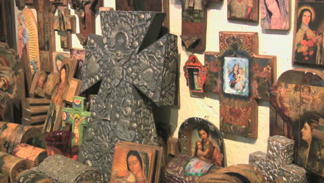 Mexico-religious-items-in-market