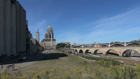 Arcos-Del-Puente-Del-Parque-Mill-Run-De-Minneapolis-Minnesota