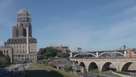 Minneapolis-Minnesota-Mill-Run-Park-Bridge