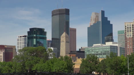 Minneapolis-Minnesota-skyline