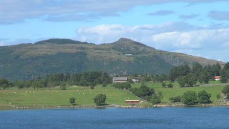 Stavanger-Norwegen-Hogsfjordens-Farmen