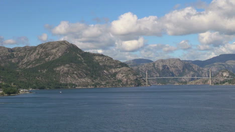 Stavanger-Norwegen-Lysefjordbrücke