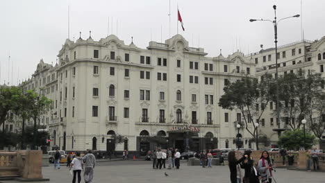 Lima-Peru-Plaza-San-Martin