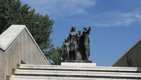 Portugal-Emigrante-Monumento