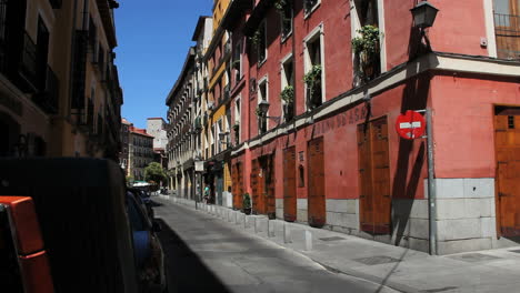 Madrid-Spanien-Rosa-Gebäude