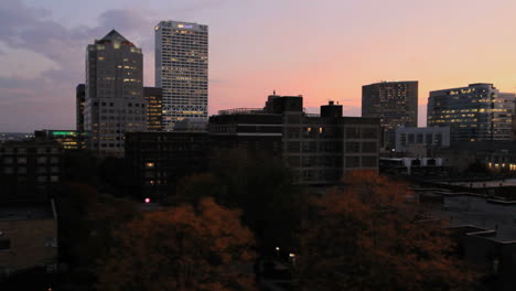 Milwaukee-evening-skyline