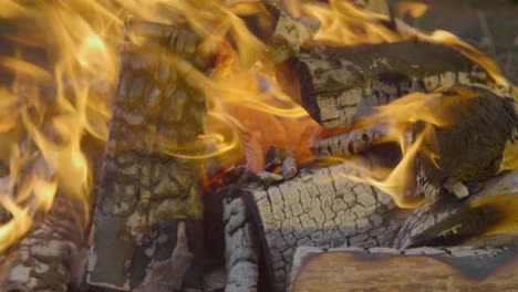 Close-Up-Shot-of-a-Burning-Campfire-03