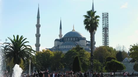 Weitwinkelaufnahme-Des-Sultanahmet-Platzes