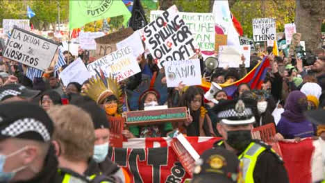 Protesters-at-COP-26-Protest-March-041