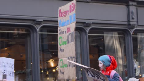 56-De-Noviembre-De-2021-Protesta-Contra-El-Cambio-Climático-Cop26.