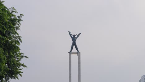 Plano-General-Del-Monumento-A-La-Liberación-De-Irian-Jaya-En-Yakarta