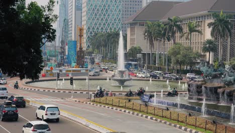 Wide-Shot-of-Traffic-In-Downtown-Jakarta
