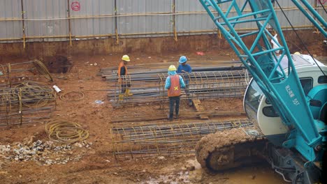 Tiro-De-ángulo-Alto-Del-Sitio-De-Construcción-En-Yakarta