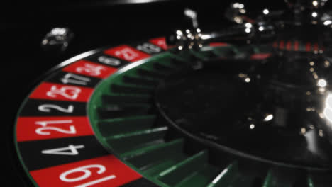 Tiro-Desenfocado-De-Ruleta-Girando