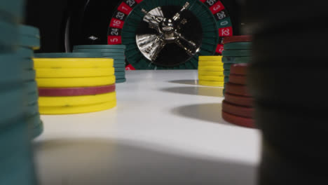 Tiro-De-Seguimiento-De-Fichas-Y-Ruleta