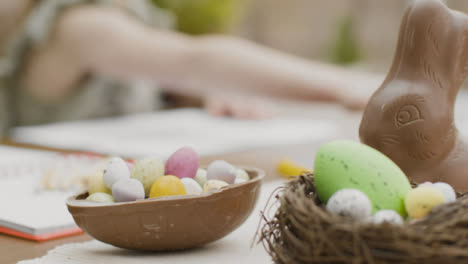 Nahaufnahme-Von-Schokoladen-Ostern-Süßwaren