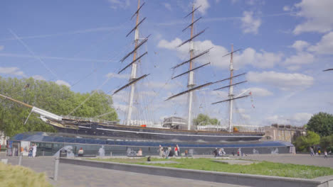 Weitwinkelaufnahme-Des-Cutty-Sark-Schiffes-In-Greenwich,-London