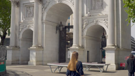 Toma-De-Seguimiento-De-Marble-Arch-En-Londres-03