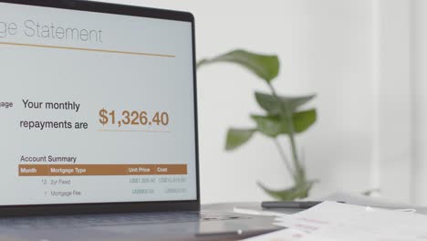 Laptop-Bildschirm-Online-Rückzahlung-Fällig-Auf-US-Hypothekenkonto