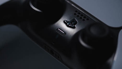 Studio-Close-Up-Of-PlayStation-Video-Game-Controller-RotatingWhite-Background-1