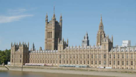 Häuser-Des-Parlaments-Gesehen-Von-Westminster-Bridge-London-Uk-1