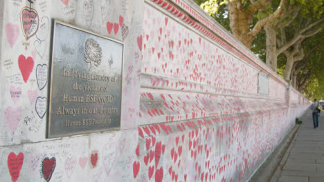 The-National-Covid-Memorial-Wall-In-London