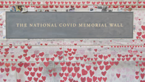 The-National-Covid-Memorial-Wall-In-London-2