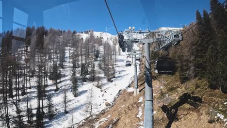Vista-Teleférico-Esquí-Telesilla-Nieve-Montaña-Austria-Solden-Esquí-Esquiador-1