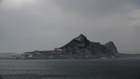 Gibraltar-Ostseite-Kontrast