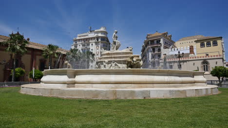 Fuente-De-Sevilla-En-Círculo