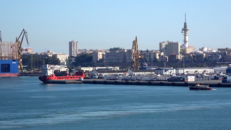 Spain-Cadiz-Sailing-Away-From-City