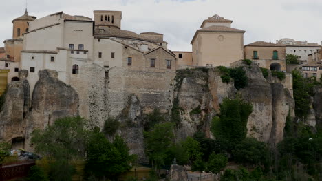 Spanien-Cuenca-Auf-Klippe-Gebaut-Built