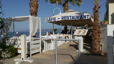 Grecia-Creta-Cafe-Paraguas